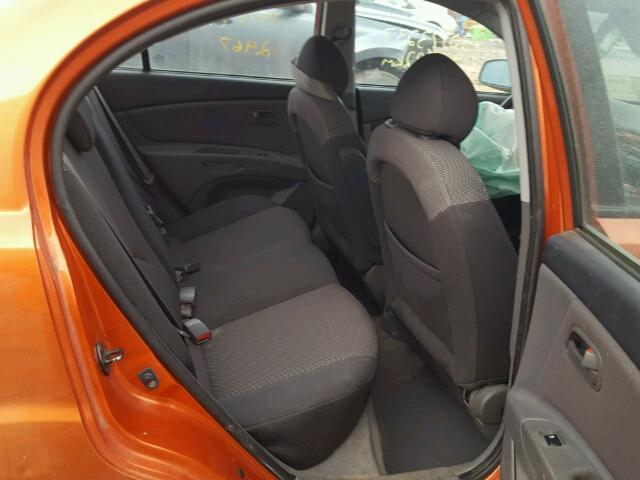 KNADE123276291914 - 2007 KIA RIO BASE ORANGE photo 6