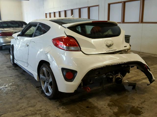 KMHTC6AE0FU234993 - 2015 HYUNDAI VELOSTER T WHITE photo 3