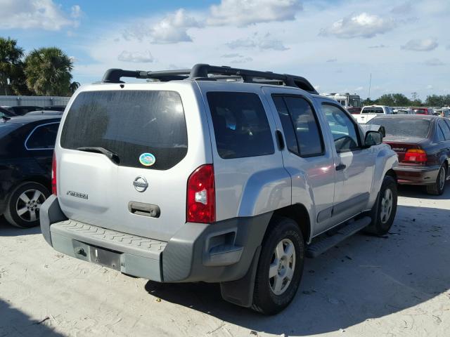 5N1AN08U15C611458 - 2005 NISSAN XTERRA OFF SILVER photo 4