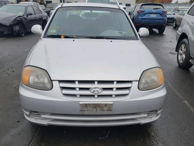 KMHCG45C35U621649 - 2005 HYUNDAI ACCENT GL GRAY photo 9