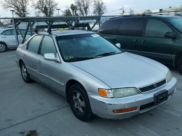 1HGCD5606VA033481 - 1997 HONDA ACCORD SE GRAY photo 1