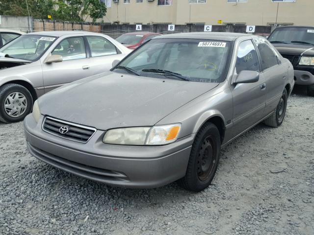 4T1BG22K41U087714 - 2001 TOYOTA CAMRY CE GRAY photo 2