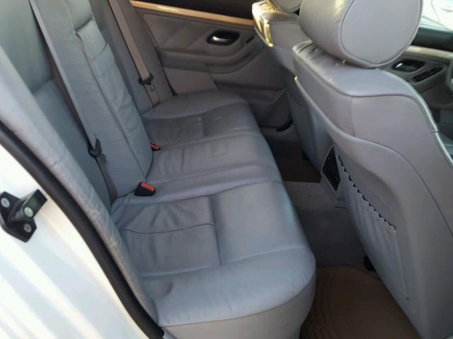 WBADT43403G033328 - 2003 BMW 525 I AUTO WHITE photo 6