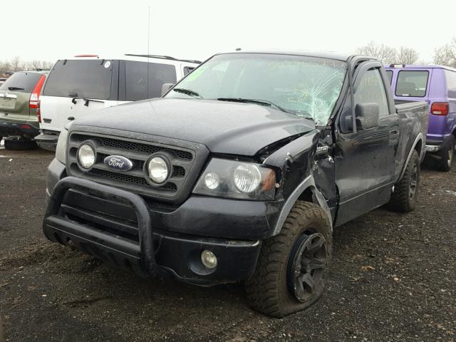 1FTRF14516NB41172 - 2006 FORD F150 BLACK photo 2