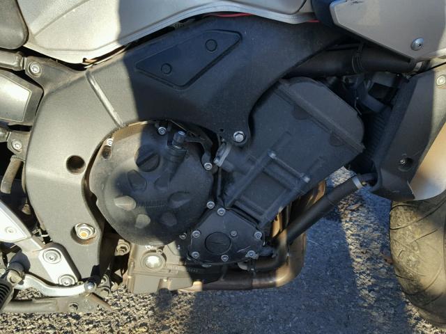 JYARN17E96A000142 - 2006 YAMAHA FZ1 S SILVER photo 7