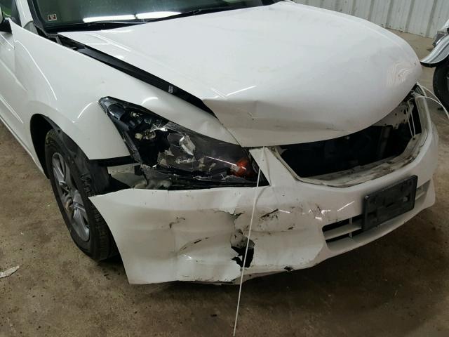 1HGCP2F62CA046980 - 2012 HONDA ACCORD SE WHITE photo 9