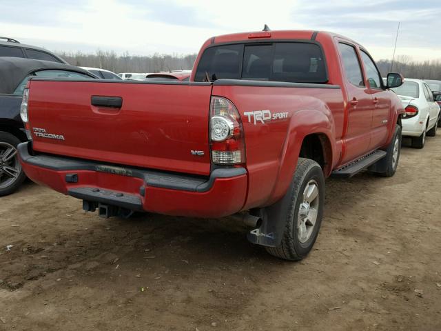 3TMMU4FN3EM070497 - 2014 TOYOTA TACOMA DOU RED photo 4