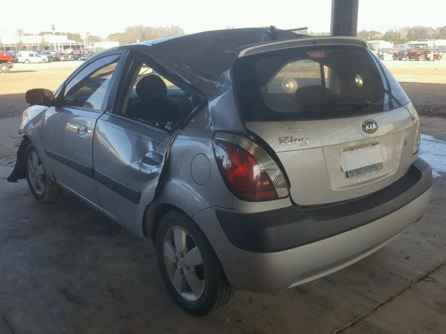 KNADE243796567218 - 2009 KIA RIO 5 SX SILVER photo 3