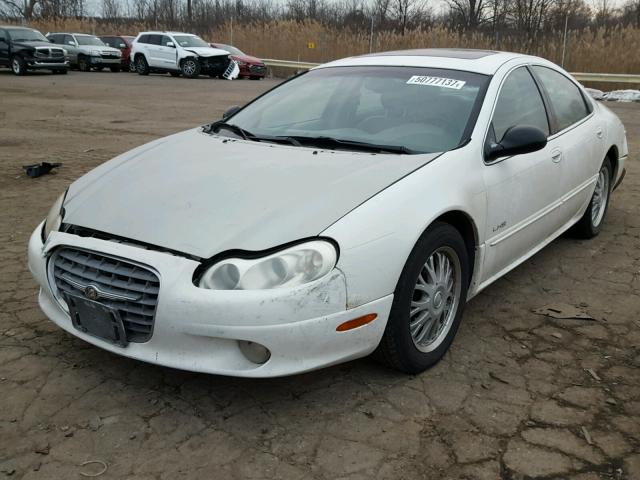 2C3HC56G71H671601 - 2001 CHRYSLER LHS WHITE photo 2