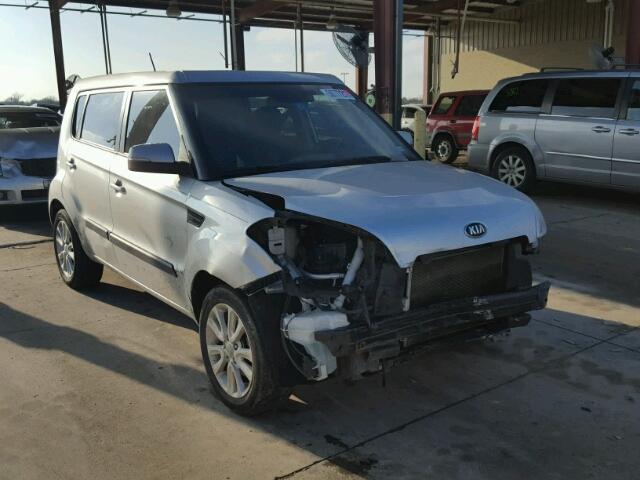 KNDJT2A66D7574125 - 2013 KIA SOUL + SILVER photo 1