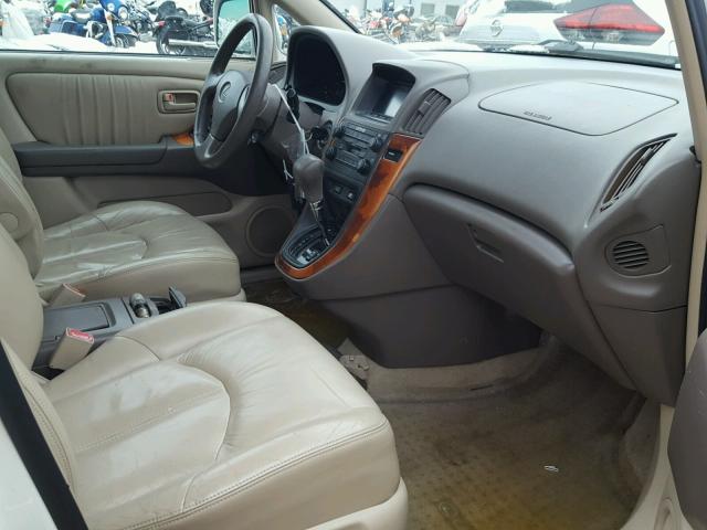 JT6HF10UXX0078331 - 1999 LEXUS RX 300 WHITE photo 5