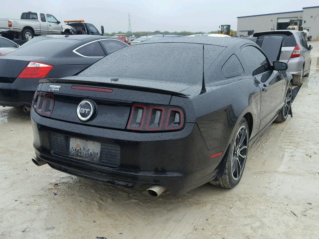 1ZVBP8CFXD5284620 - 2013 FORD MUSTANG GT BLACK photo 4