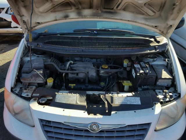 1C4GJ25391B218275 - 2001 CHRYSLER VOYAGER WHITE photo 7