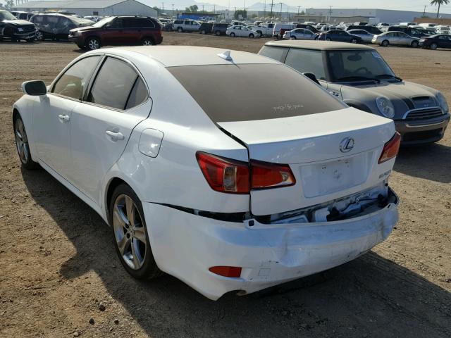 JTHBF5C2XC5176447 - 2012 LEXUS IS 250 WHITE photo 3