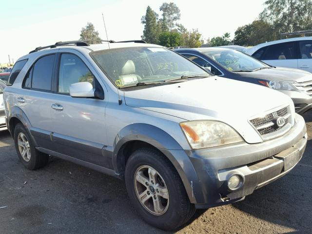 KNDJD733X45331328 - 2004 KIA SORENTO EX SILVER photo 1