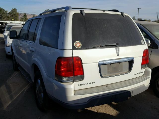 5LMEU78H03ZJ16627 - 2003 LINCOLN AVIATOR 白色 照片 3