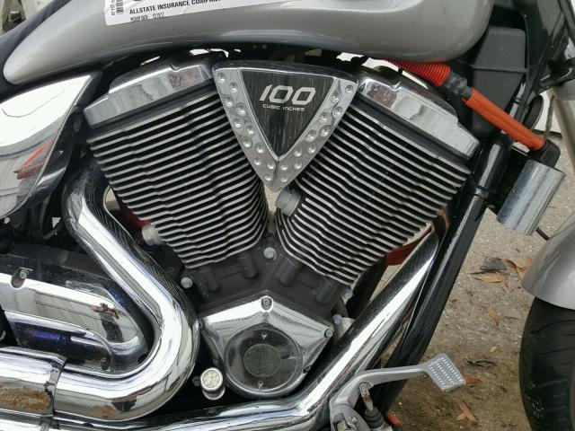 5VPHB26D173001493 - 2007 VICTORY MOTORCYCLES HAMMER Boz foto 7