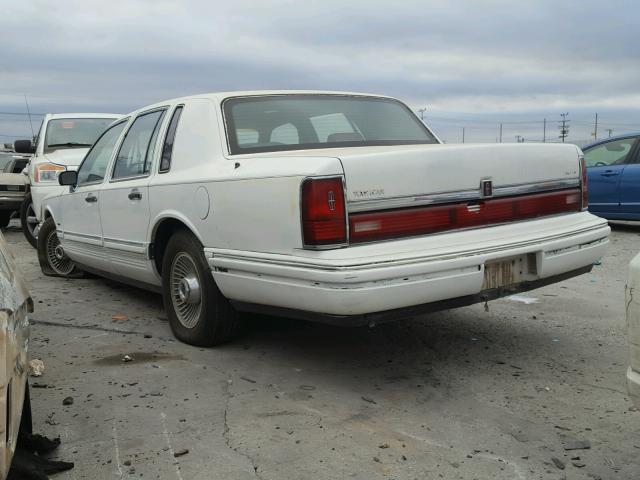 1LNCM81W6MY724846 - 1991 LINCOLN TOWN CAR E WHITE photo 3