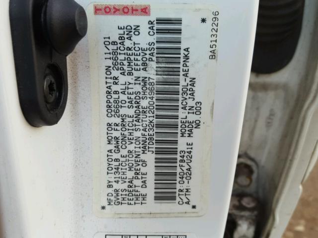 JTDBE32K120049687 - 2002 TOYOTA CAMRY LE თეთრი ფოტო 10