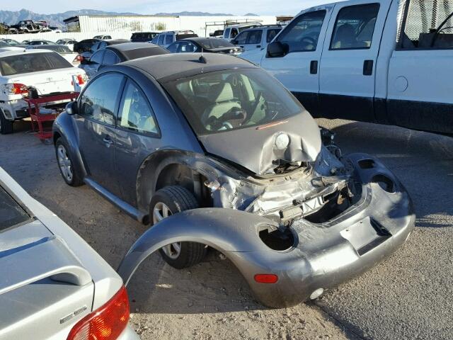 3VWCD31CX5M415498 - 2005 VOLKSWAGEN NEW BEETLE CHARCOAL photo 3