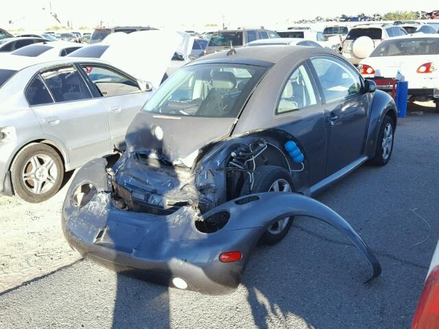 3VWCD31CX5M415498 - 2005 VOLKSWAGEN NEW BEETLE 石墨色 照片 4