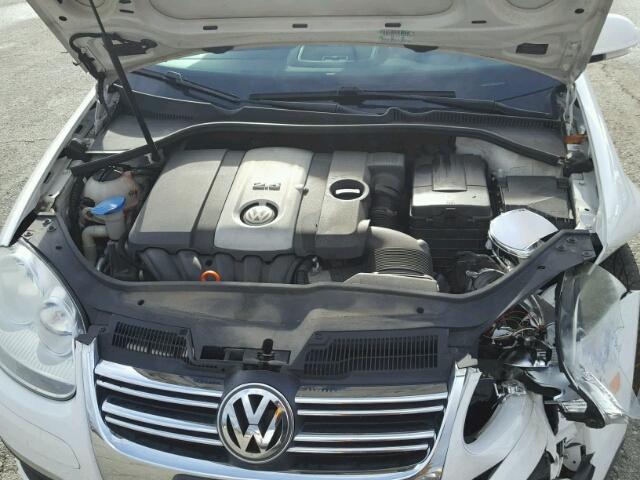 3VWRZ71KX9M035108 - 2009 VOLKSWAGEN JETTA SE WHITE photo 7