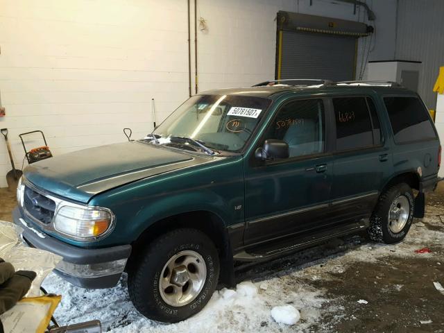 1FMZU35P5WZB71717 - 1998 FORD EXPLORER GREEN photo 2