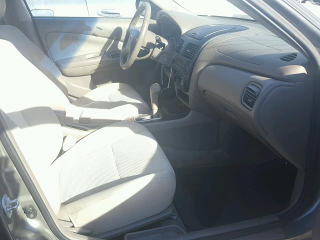 3N1CB51D24L889014 - 2004 NISSAN SENTRA 1.8 SILVER photo 5