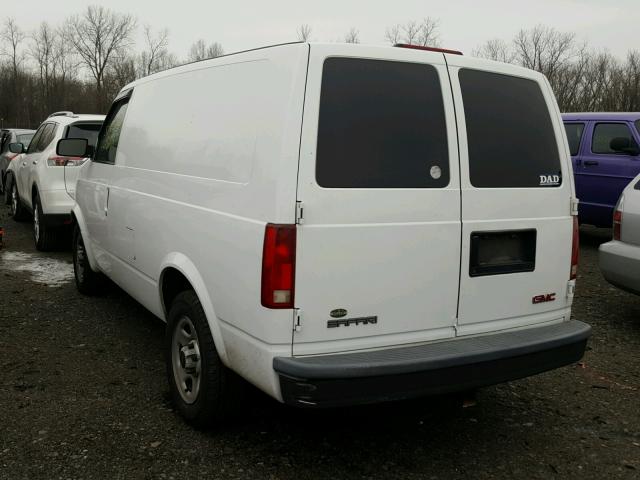 1GTDM19X43B513174 - 2003 GMC SAFARI XT WHITE photo 3