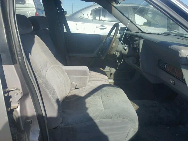 1G4AG55M3T6472456 - 1996 BUICK CENTURY SP GRAY photo 5