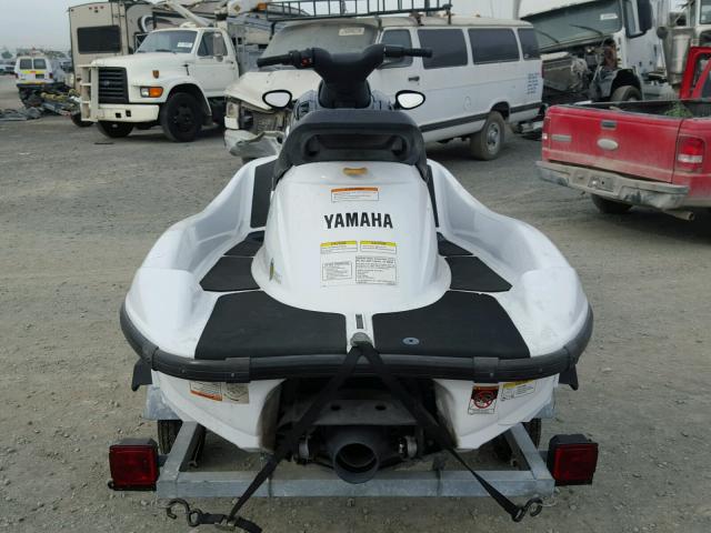 YAMA2849K001 - 2001 YAMAHA WAVERUNNER WHITE photo 10