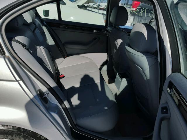 WBAEU33433PM52897 - 2003 BMW 325 XI SILVER photo 6