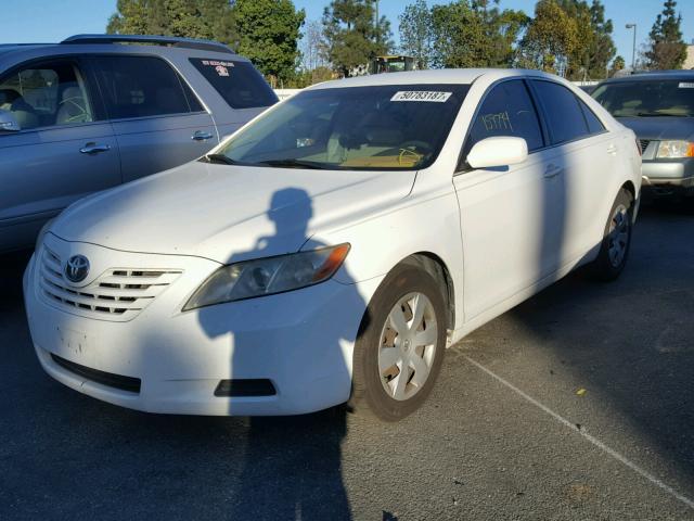 JTNBE46K273030440 - 2007 TOYOTA CAMRY NEW WHITE photo 2