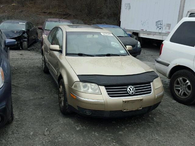 WVWPD63B41P209009 - 2001 VOLKSWAGEN PASSAT GLS GOLD photo 1