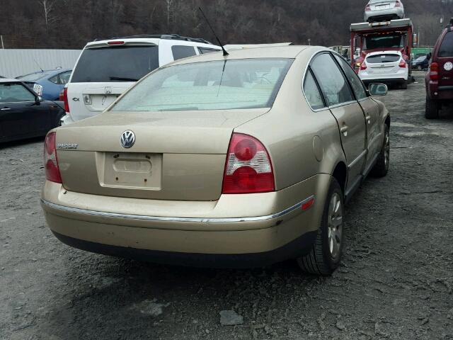 WVWPD63B41P209009 - 2001 VOLKSWAGEN PASSAT GLS GOLD photo 4