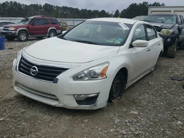 1N4AL3AP3DC158738 - 2013 NISSAN ALTIMA 2.5 WHITE photo 2