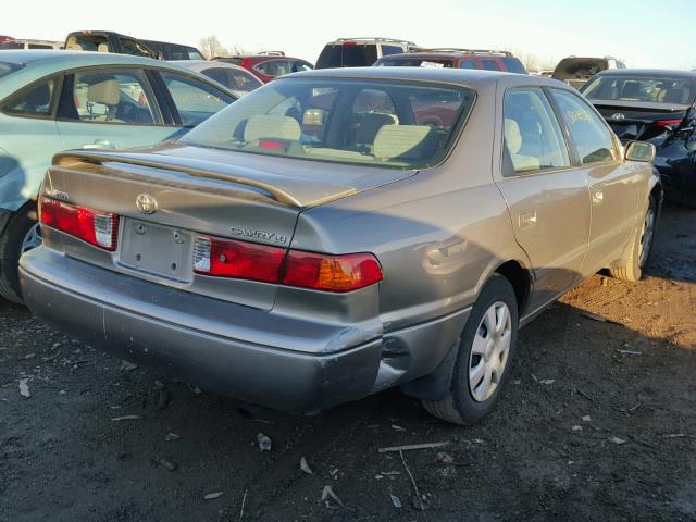 4T1BG22K3YU626835 - 2000 TOYOTA CAMRY CE GRAY photo 4