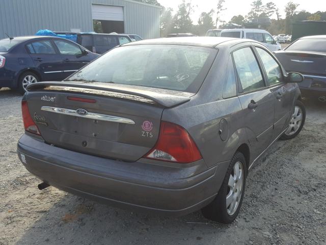 1FAFP38342W292019 - 2002 FORD FOCUS ZTS GRAY photo 4