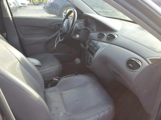 1FAFP38342W292019 - 2002 FORD FOCUS ZTS GRAY photo 5