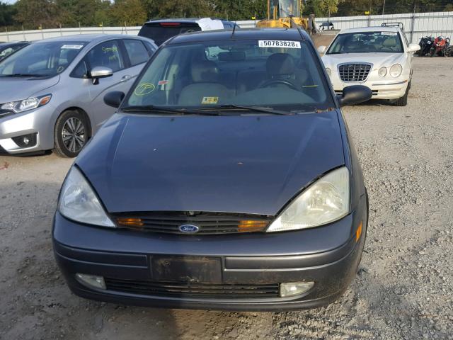 1FAFP38342W292019 - 2002 FORD FOCUS ZTS GRAY photo 9