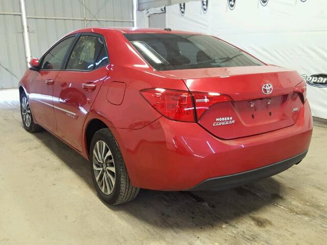 2T1BURHE2HC820681 - 2017 TOYOTA COROLLA L RED photo 3