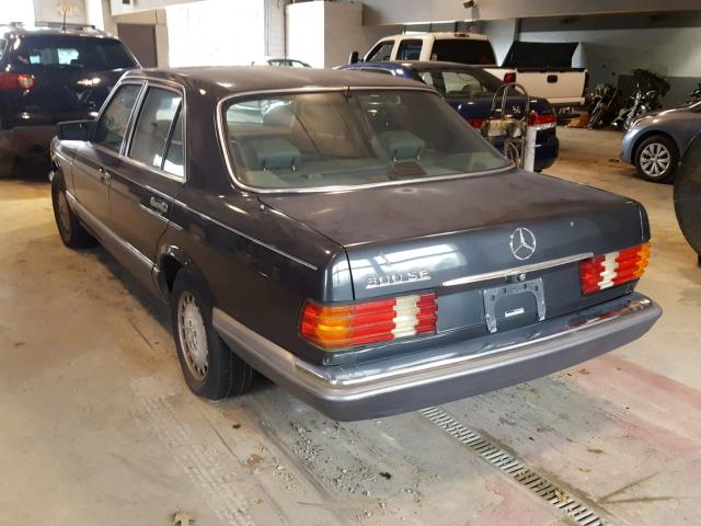 WDBCA24D8MA558096 - 1991 MERCEDES-BENZ 300 SE BLACK photo 3