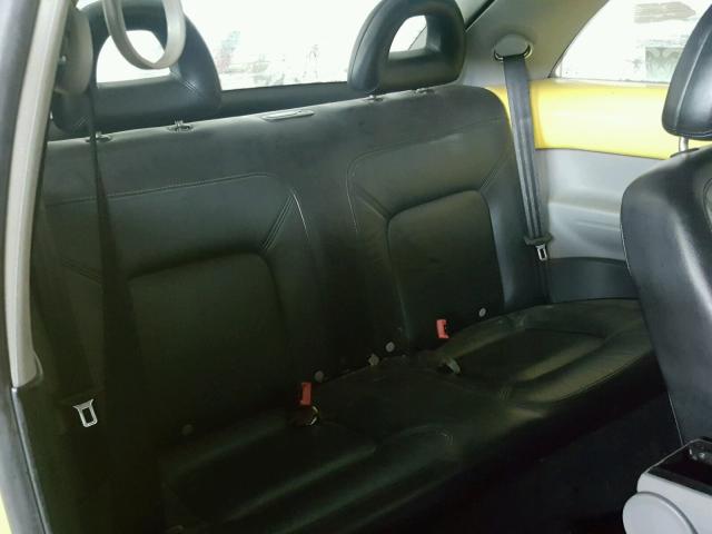 3VWCB21C22M442089 - 2002 VOLKSWAGEN NEW BEETLE 黄色 照片 6