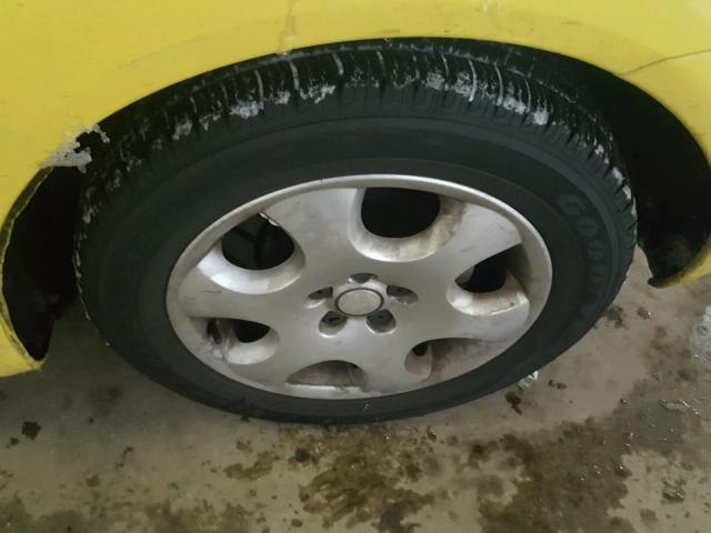 3VWCB21C22M442089 - 2002 VOLKSWAGEN NEW BEETLE 黄色 照片 9