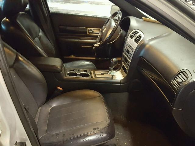 1LNHM86S25Y628175 - 2005 LINCOLN LS 银色 照片 5