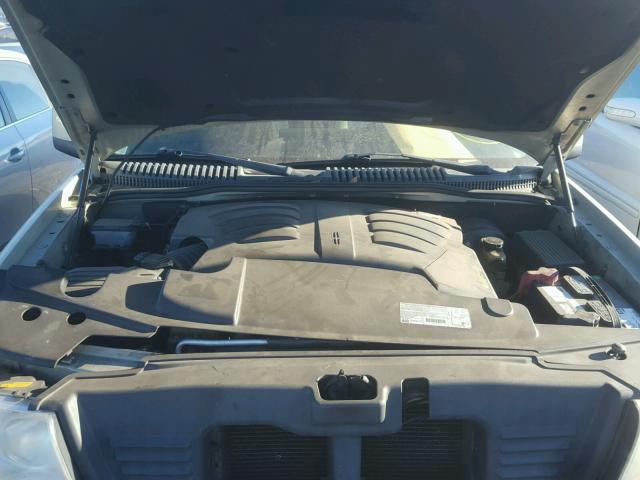 5LMEU78H73ZJ21923 - 2003 LINCOLN AVIATOR 金色 照片 7