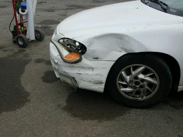 1G2NF52E24C210182 - 2004 PONTIAC GRAND AM S თეთრი ფოტო 9