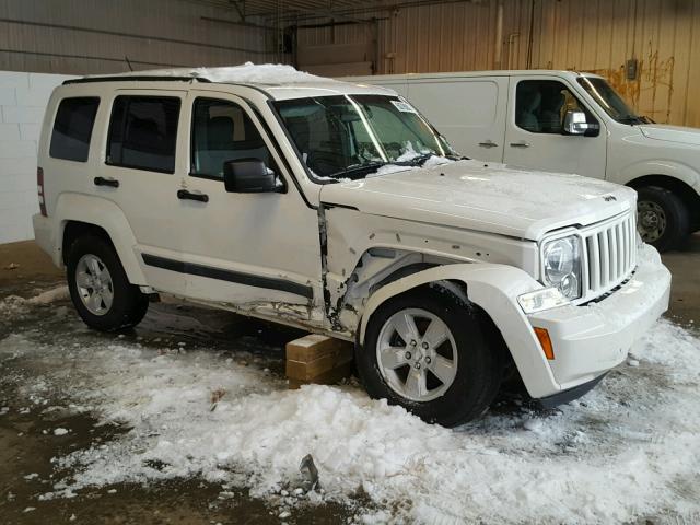 1J8GN28K09W517531 - 2009 JEEP LIBERTY SP WHITE photo 1