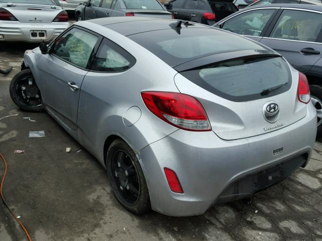 KMHTC6AD6CU028094 - 2012 HYUNDAI VELOSTER B SILVER photo 3