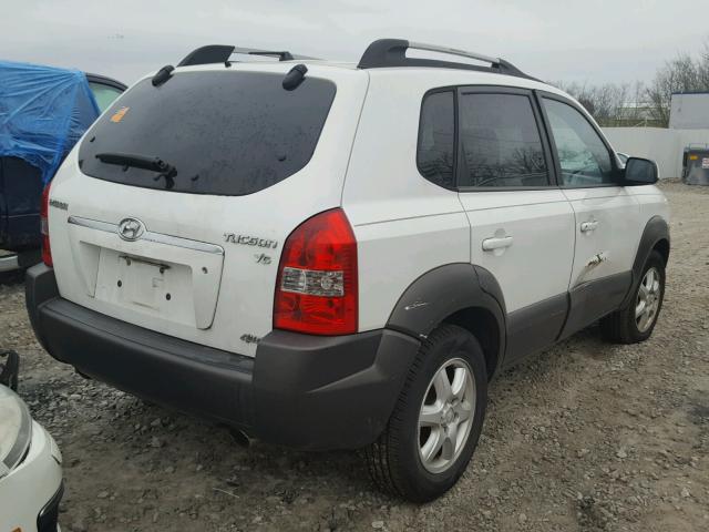 KM8JN72D45U051740 - 2005 HYUNDAI TUCSON GLS WHITE photo 4